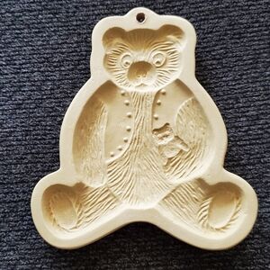 Brown Bag “Teddy Bear” Cookie Art Mold 1984